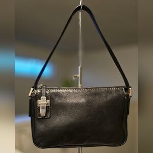 Vintage MICHAEL  Michael Kors Glenbrook Demi Black Leather Shoulder Bag Y2k